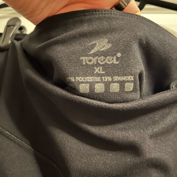 Black toreel leggings with pockets - Picture 3 of 3